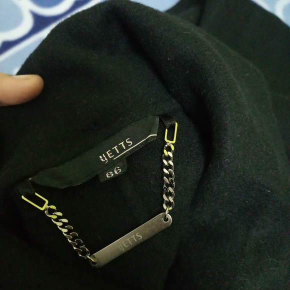 Warm poncho...M to L - Picture 5 of 5